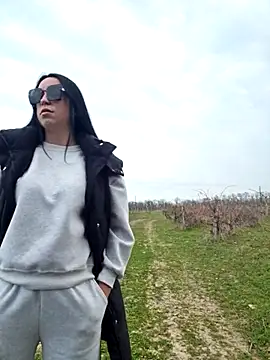 Snapshot of -Pupsiki- chatting on November 26, 5:41 am -Pupsiki- online show from November 26, 5:41 am