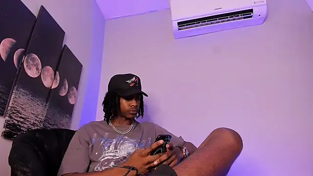 Snapshot of BRYXXXON1 chatting on September 11, 3:12 pm BRYXXXON1 online show from September 11, 3:12 pm