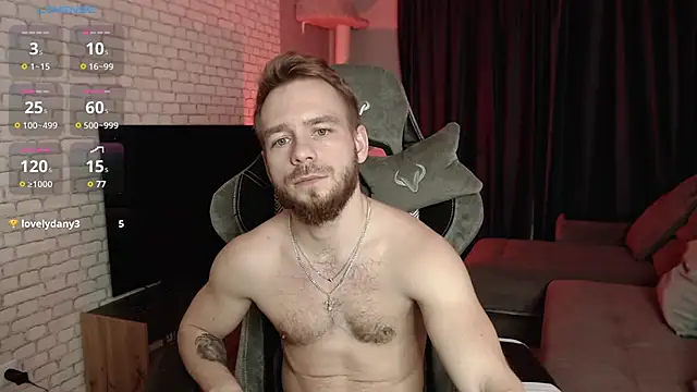 Snapshot of LeoPaulini chatting on December 28, 8:05 am LeoPaulini online show from December 28, 8:05 am