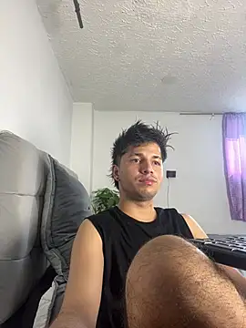 Issac james  online show from August 3, 5:16 pm