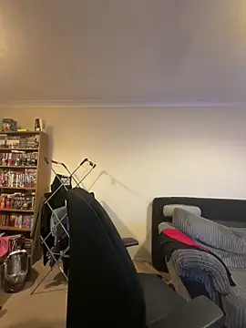 LondonTeffy online show from January 16, 10:34 pm