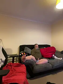 LondonTeffy online show from February 24, 10:25 pm