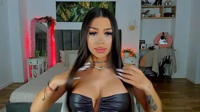 Snapshot of Fancy_Jenn chatting on October 30, 8:09 pm Fancy Jenn online show from October 30, 8:09 pm