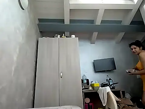 kamillytransex online show from February 10, 11:36 am