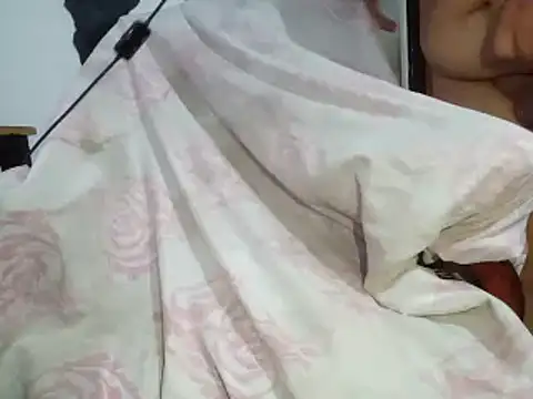 Snapshot of aritolapiz chatting on November 22, 7:40 am aritolapiz online show from November 22, 7:40 am