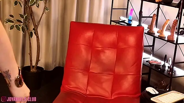 Snapshot of SophieCharm chatting on July 15, 1:00 am SophieCharm online show from July 15, 1:00 am