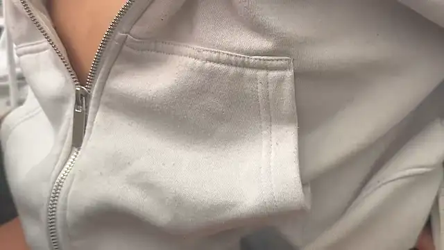 SaraXXX- online show from April 3, 1:09 pm