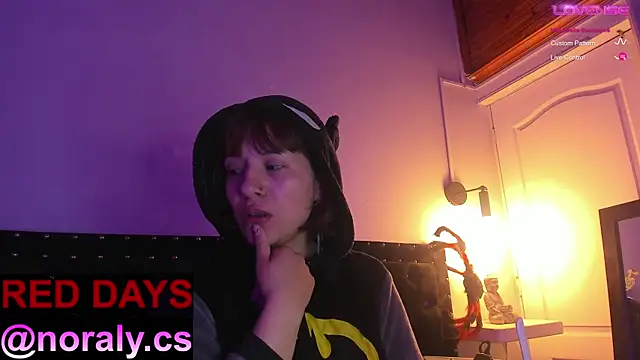 hey noraly online show from November 3, 4:03 am