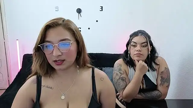 Snapshot of _sweetcarla chatting on November 8, 6:07 pm sweetcarla online show from November 8, 6:07 pm