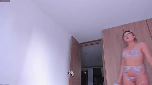 cheryl blossom69 online show from February 19, 9:22 pm