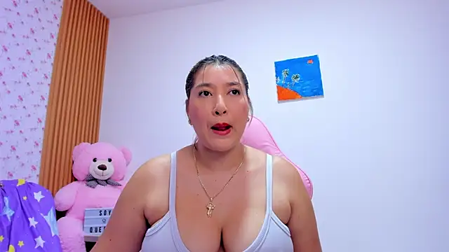 Soyqueen online show from May 16, 3:58 am