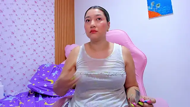 Soyqueen online show from May 25, 7:14 am