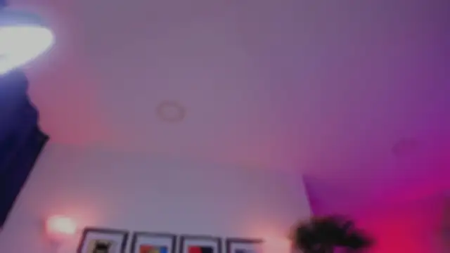 Snapshot of Taylor__foxxx chatting on November 6, 5:41 am Taylor foxxx online show from November 6, 5:41 am