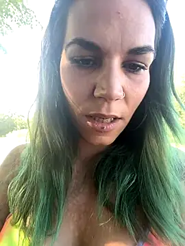 Snapshot of Lady_Knaller chatting on September 20, 12:28 pm Lady Knaller online show from September 20, 12:28 pm