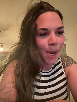 Lady Knaller online show from March 9, 8:57 pm