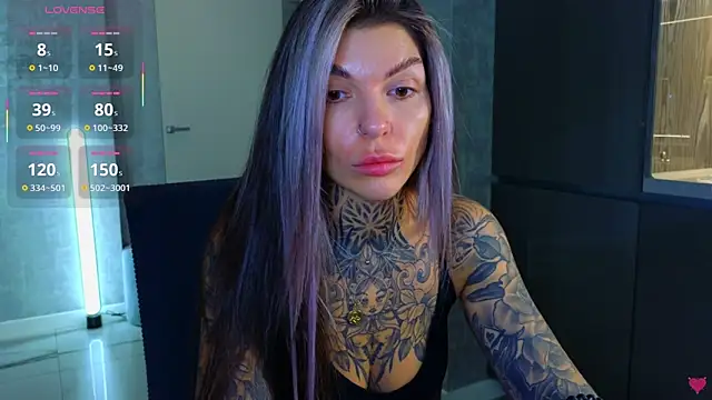 Snapshot of tattooedBabyy chatting on September 30, 6:29 am tattooedBabyy online show from September 30, 6:29 am