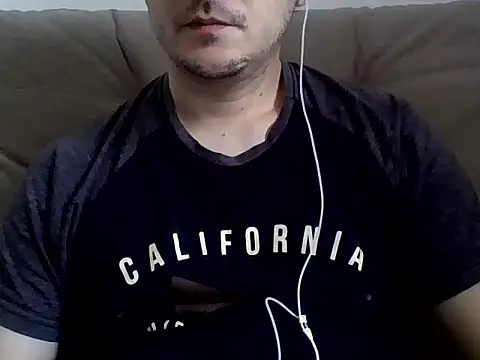 ShiitakeBR online show from December 9, 3:22 pm