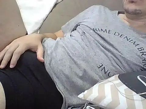 ShiitakeBR online show from December 16, 6:49 pm