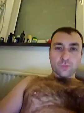 Snapshot of TIGERRR86 chatting on February 2, 1:55 am TIGERRR86 online show from February 2, 1:55 am