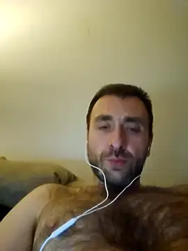 Snapshot of TIGERRR86 chatting on November 12, 8:41 pm TIGERRR86 online show from November 12, 8:41 pm