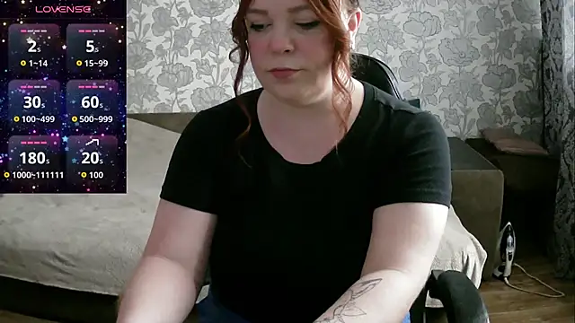 Snapshot of Sabrina_Poison chatting on November 14, 7:51 am Sabrina Poison online show from November 14, 7:51 am