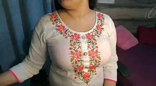 Trezza online show from February 2, 10:13 am