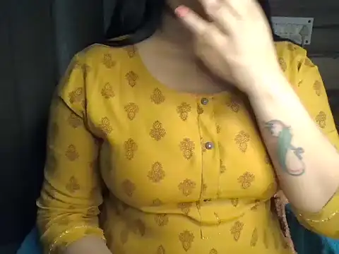 Trezza online show from December 5, 8:49 pm