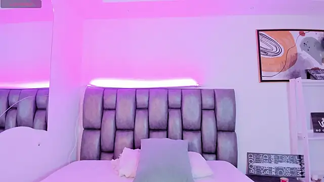 Snapshot of martina_mancini chatting on September 26, 1:48 pm martina mancini online show from September 26, 1:48 pm