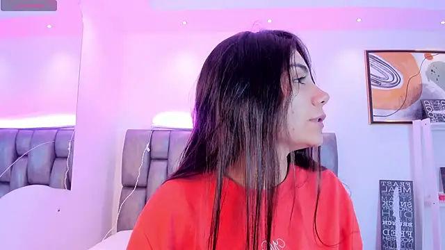 Snapshot of martina_mancini chatting on October 21, 12:28 pm martina mancini online show from October 21, 12:28 pm