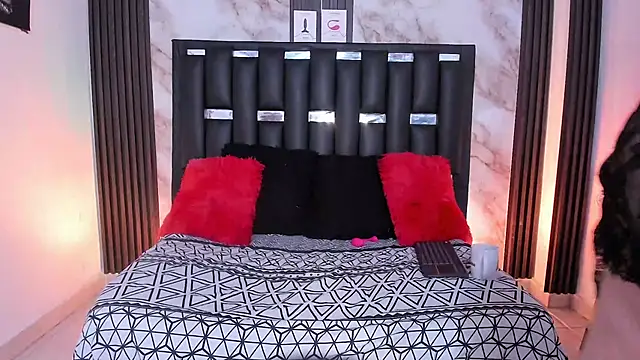 katherina diaz online show from November 8, 1:39 am