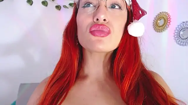 Snapshot of Ashly_Roberths chatting on December 24, 7:00 pm Ashly Roberths online show from December 24, 7:00 pm