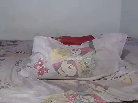 Snapshot of danni_dolll chatting on March 10, 7:50 pm danni dolll online show from March 10, 7:50 pm