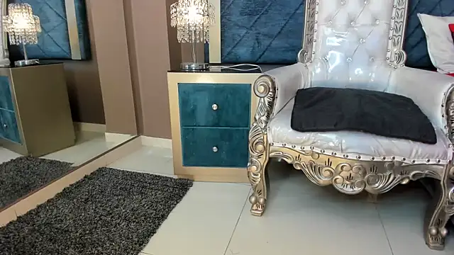 Snapshot of Janna_Rousse_ chatting on October 16, 11:55 am Janna Rousse online show from October 16, 11:55 am