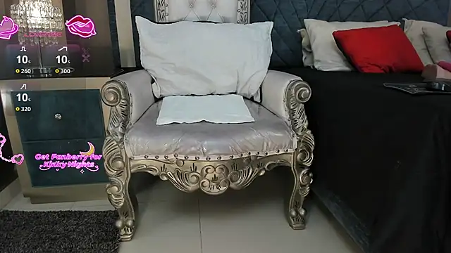 Snapshot of Janna_Rousse_ chatting on November 17, 12:00 pm Janna Rousse online show from November 17, 12:00 pm