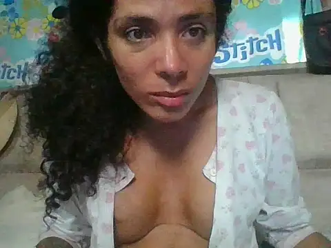 Nadia Monroe online show from April 7, 1:00 pm