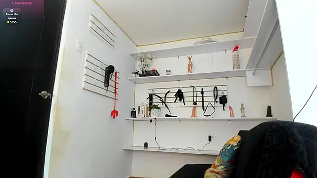Snapshot of Alejandra_Dunn chatting on March 5, 2:12 pm Alejandra Dunn online show from March 5, 2:12 pm