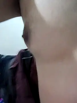 Snapshot of Potro23hotzen chatting on March 27, 5:23 pm Potro23hotzen online show from March 27, 5:23 pm