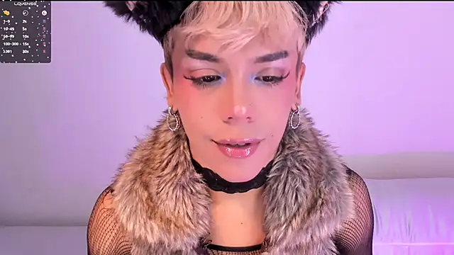 Snapshot of Danigio chatting on March 17, 3:25 am Danigio online show from March 17, 3:25 am