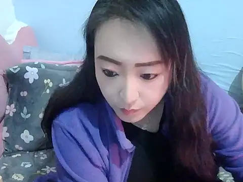 Snapshot of Xylona666 chatting on December 2, 4:57 pm Xylona666 online show from December 2, 4:57 pm