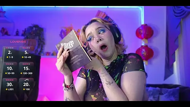 Snapshot of albaismynameX chatting on November 12, 12:27 pm albaismynameX online show from November 12, 12:27 pm