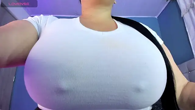 Snapshot of Ashanty_vera15 chatting on December 15, 5:34 am Ashanty vera15 online show from December 15, 5:34 am