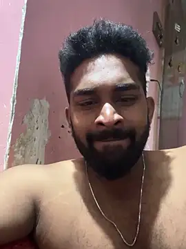 Snapshot of Handsomehunk_4U chatting on December 10, 8:27 pm Handsomehunk 4U online show from December 10, 8:27 pm