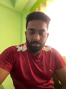 Snapshot of Handsomehunk_4U chatting on December 19, 7:07 am Handsomehunk 4U online show from December 19, 7:07 am