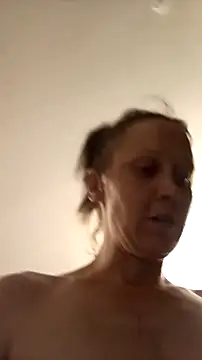 SexyB214 online show from March 11, 4:40 am