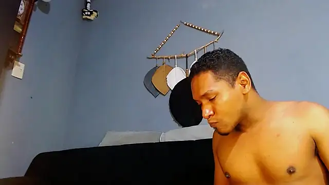 Grandeygruesa1 online show from February 8, 6:33 am