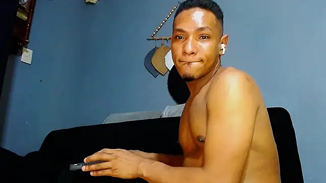 Grandeygruesa1 online show from February 12, 12:44 pm