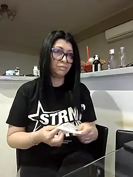 Milf Abigail online show from November 6, 2:34 am