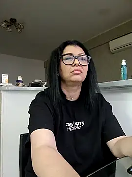 Milf Abigail online show from July 6, 3:03 am