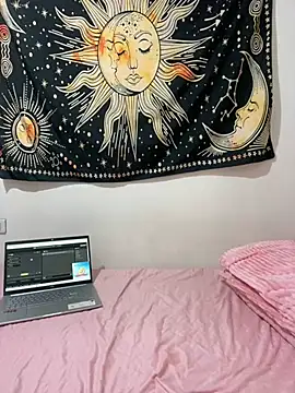 Alicia ALICIA online show from June 27, 8:36 pm
