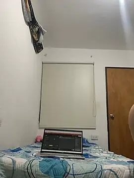Alicia ALICIA online show from August 6, 2:52 pm